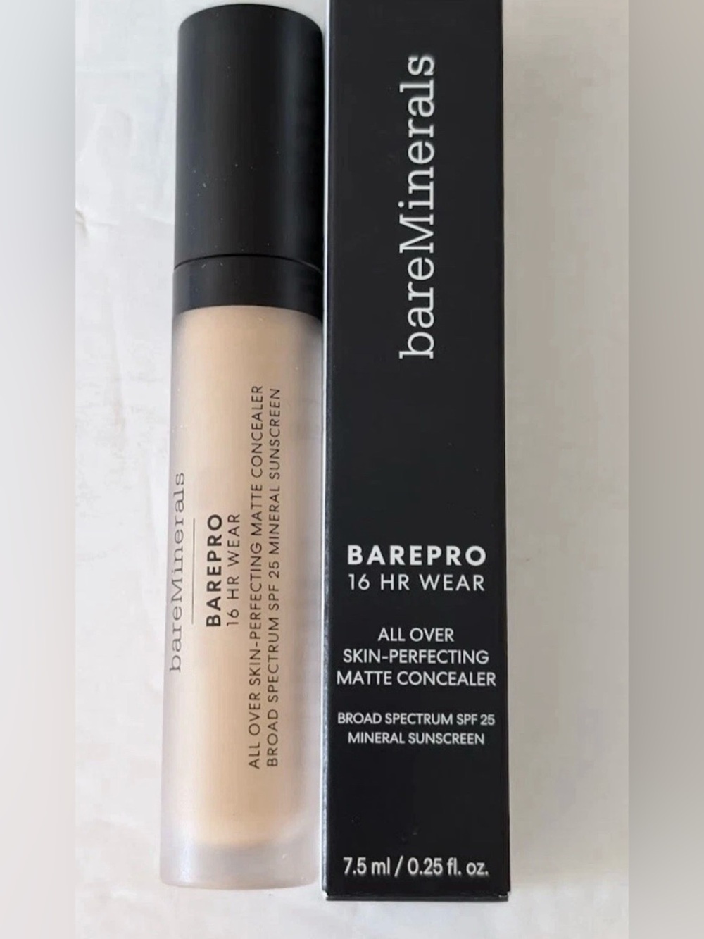 BareMinerals BarePro 16Hr All Over Matte Concealer- Light 250 Neutral EXP11/2027